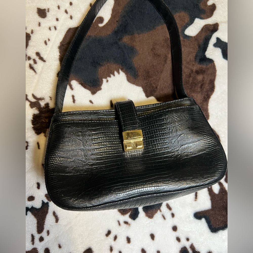 liz claiborne black handbag